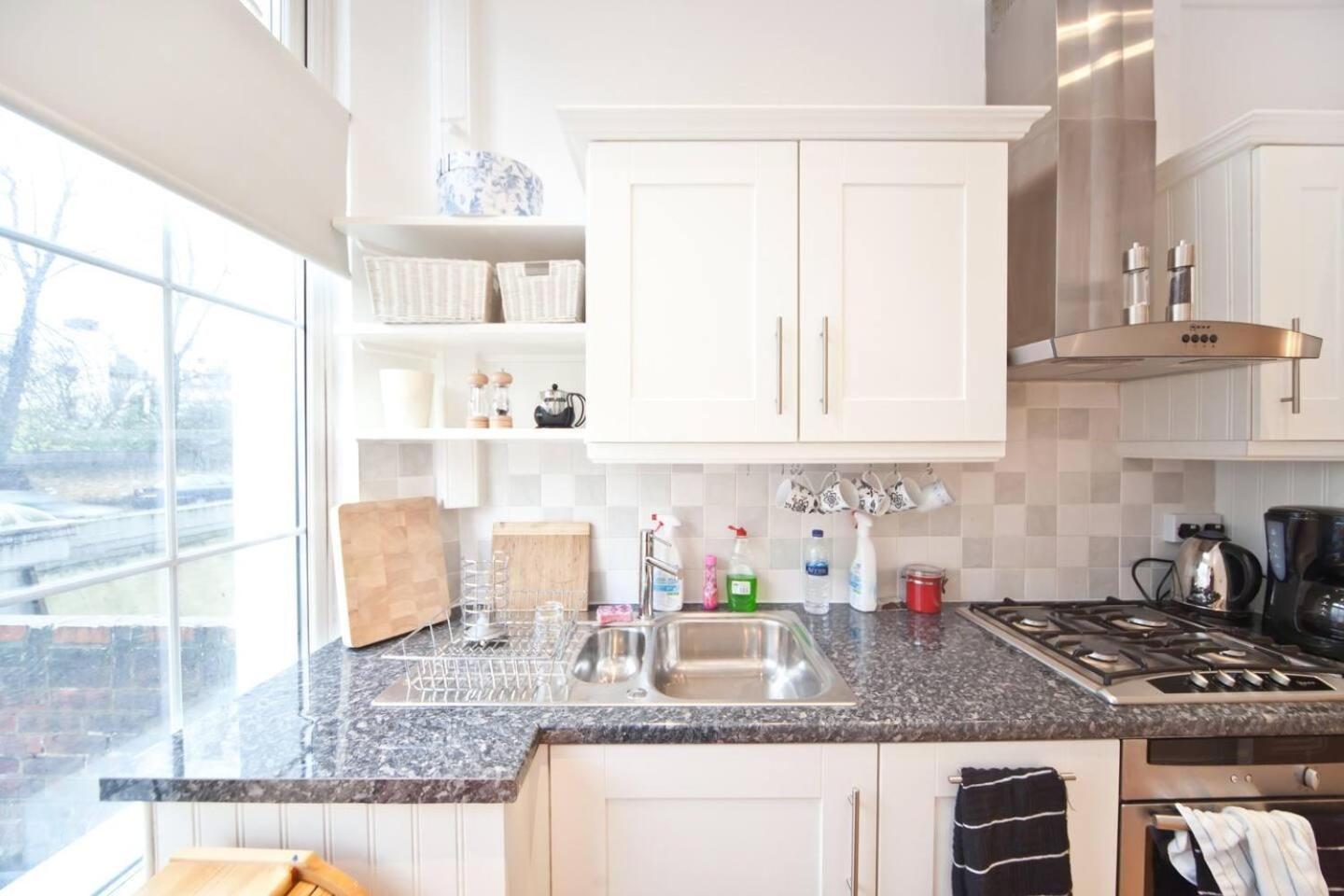 Appartamento Beautiful 1-bed In Kensington Londra