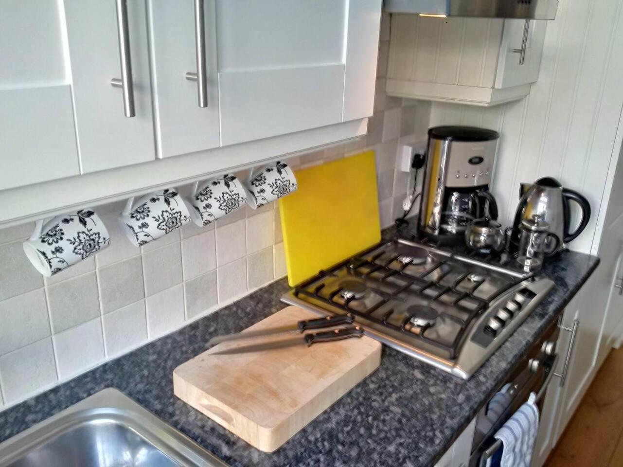 Beautiful 1-bed In Kensington Appartamento Londra